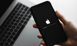 Cập nhật ngay iOS 18.4.1 để bảo vệ iPhone của bạn