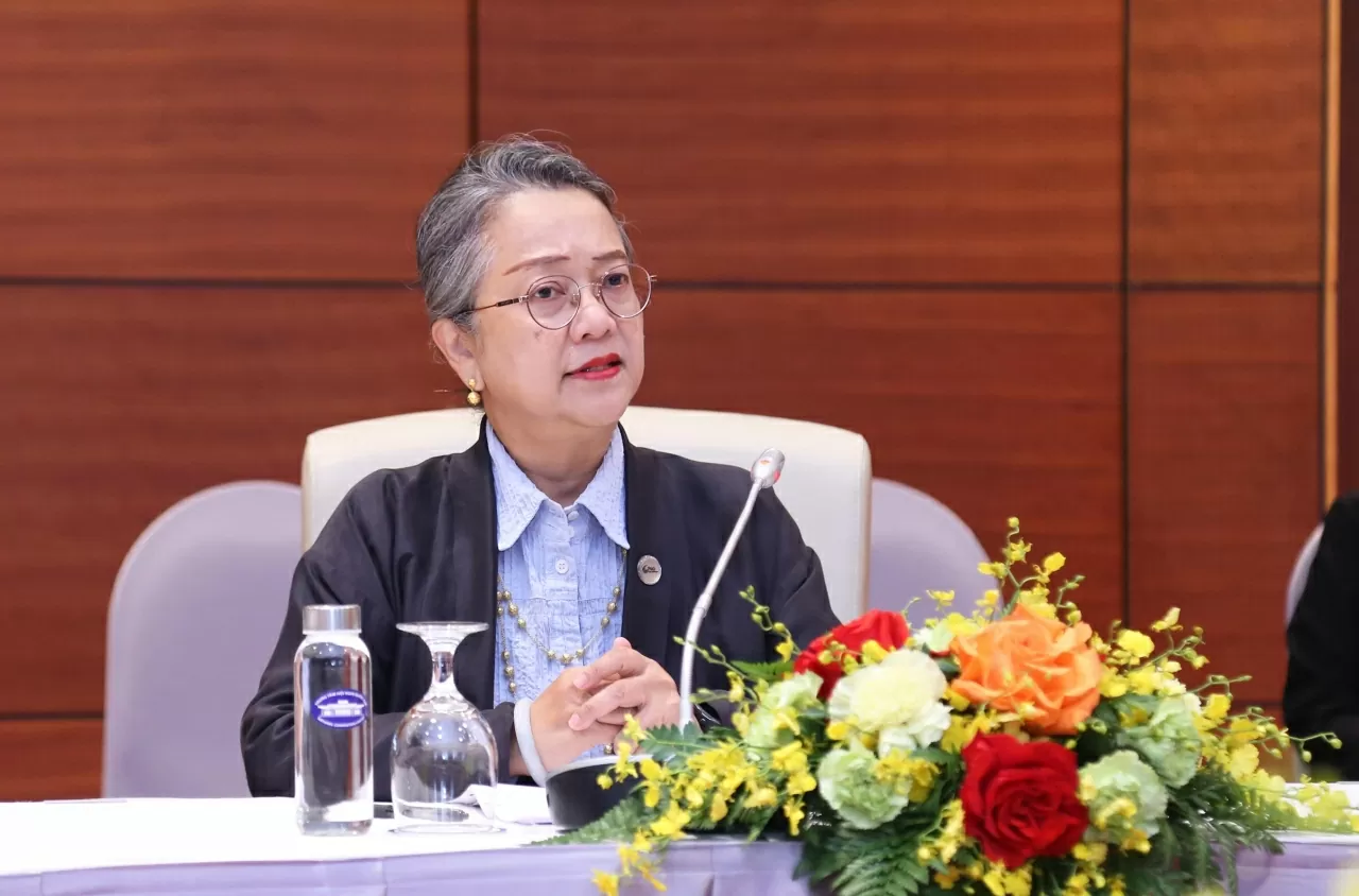 Phó Tổng Thư ký Liên hợp quốc kiêm Thư ký điều hành ESCAP Armida Salsiah Alisjahbana đánh giá cao những thành tựu quan trọng Việt Nam đạt được về đối ngoại và phát triển kinh tế - xã hội, cũng như vai trò dẫn dắt của Việt Nam trên nhiều diễn đàn quốc tế lớn.. (Ảnh: Thành Long)