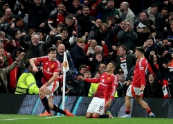 Thắng nghẹt thở Lyon, Man Utd làm nên lịch sử cúp châu Âu