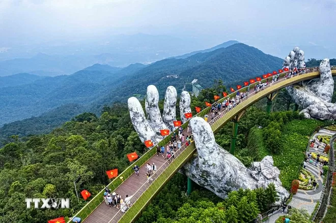 Du lịch Huế, Đà Nẵng đổi mới để tăng sức hấp dẫn