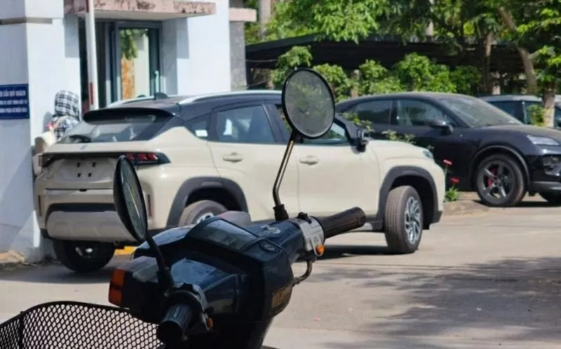 Suzuki Fronx đã bị bắt gặp tại trung tâm kiểm tra khí thải ở Hà Nội Suzuki Fronx đã bị bắt gặp tại trung tâm kiểm tra khí thải ở Hà Nội