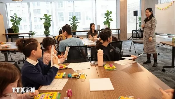 Spreading Vietnamese language and culture through the Vietnamese American lens