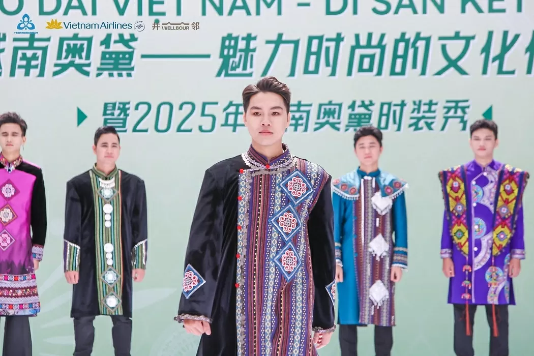 Áo dài Việt Phượng: Lan tỏa vẻ đẹp và giá trị Việt Nam khắp năm châu