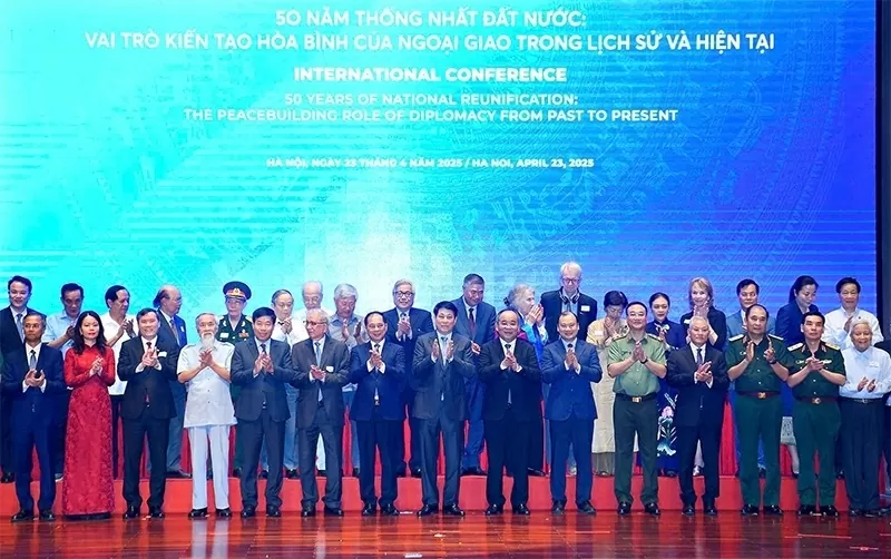 Vai trò kiến tạo hòa bình của ngoại giao trong lịch sử và hiện tại