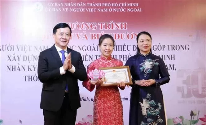 Outstanding overseas Vietnamese honoured for contributing to HCM City’s development