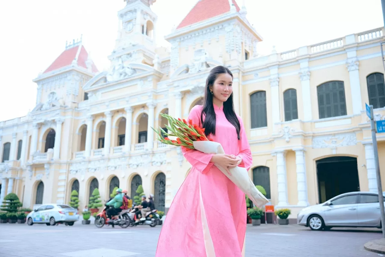 Á hậu Phương Anh