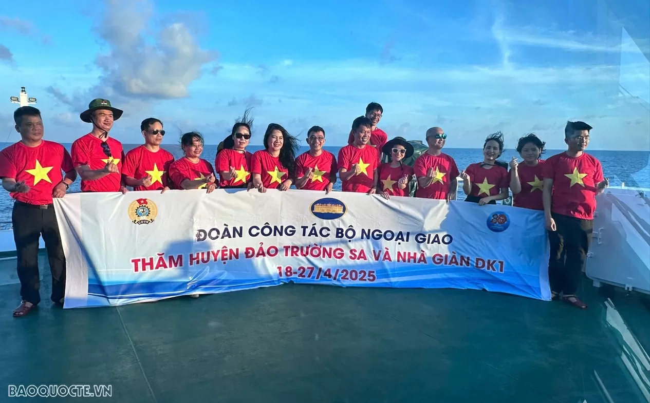Tháng Tư, nhớ mãi Trường Sa!