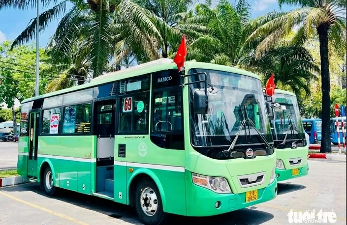 HCM City offers free bus rides on Vietnam’s Reunification Day