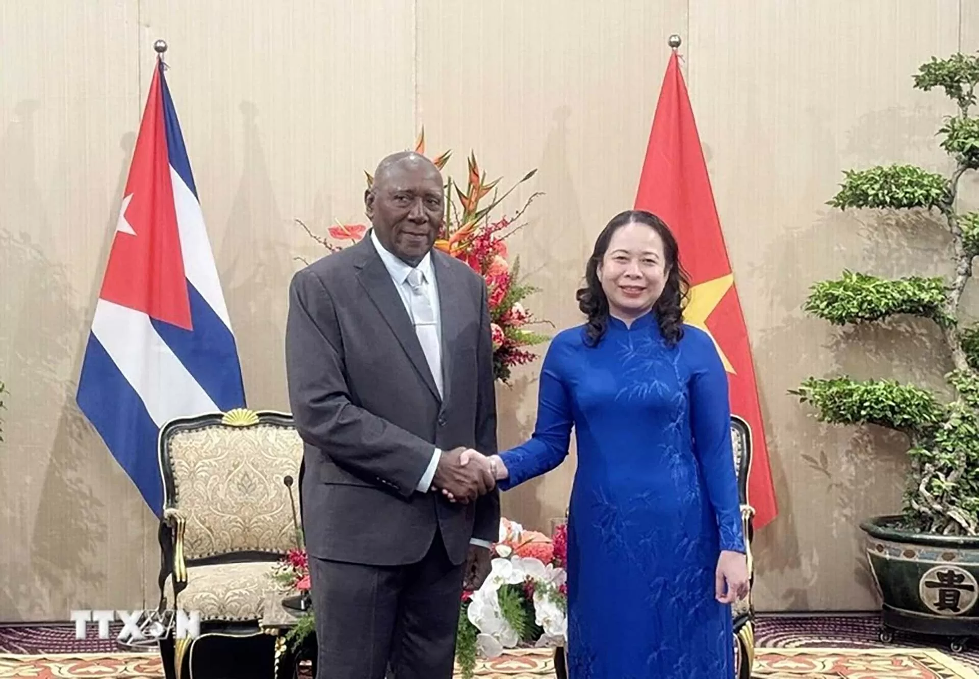 Việt Nam luôn coi Cuba là đối tác quan trọng và tin cậy hàng đầu Việt Nam luôn coi Cuba là đối tác quan trọng và tin cậy hàng đầu