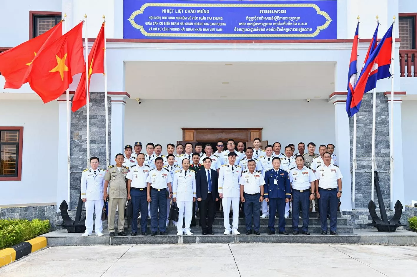Hải quân Việt Nam – Campuchia rút kinh nghiệm tuần tra trên vùng nước lịch sử Hải quân Việt Nam – Campuchia rút kinh nghiệm tuần tra trên vùng nước lịch sử