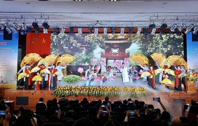 Ngọn lửa tinh thần soi đường cho dân tộc trong kỷ nguyên mới