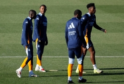 Sốc: Real Madrid tiếp tục nhận 'tin dữ', mất 4 cầu thủ hết mùa chỉ trong 6 ngày