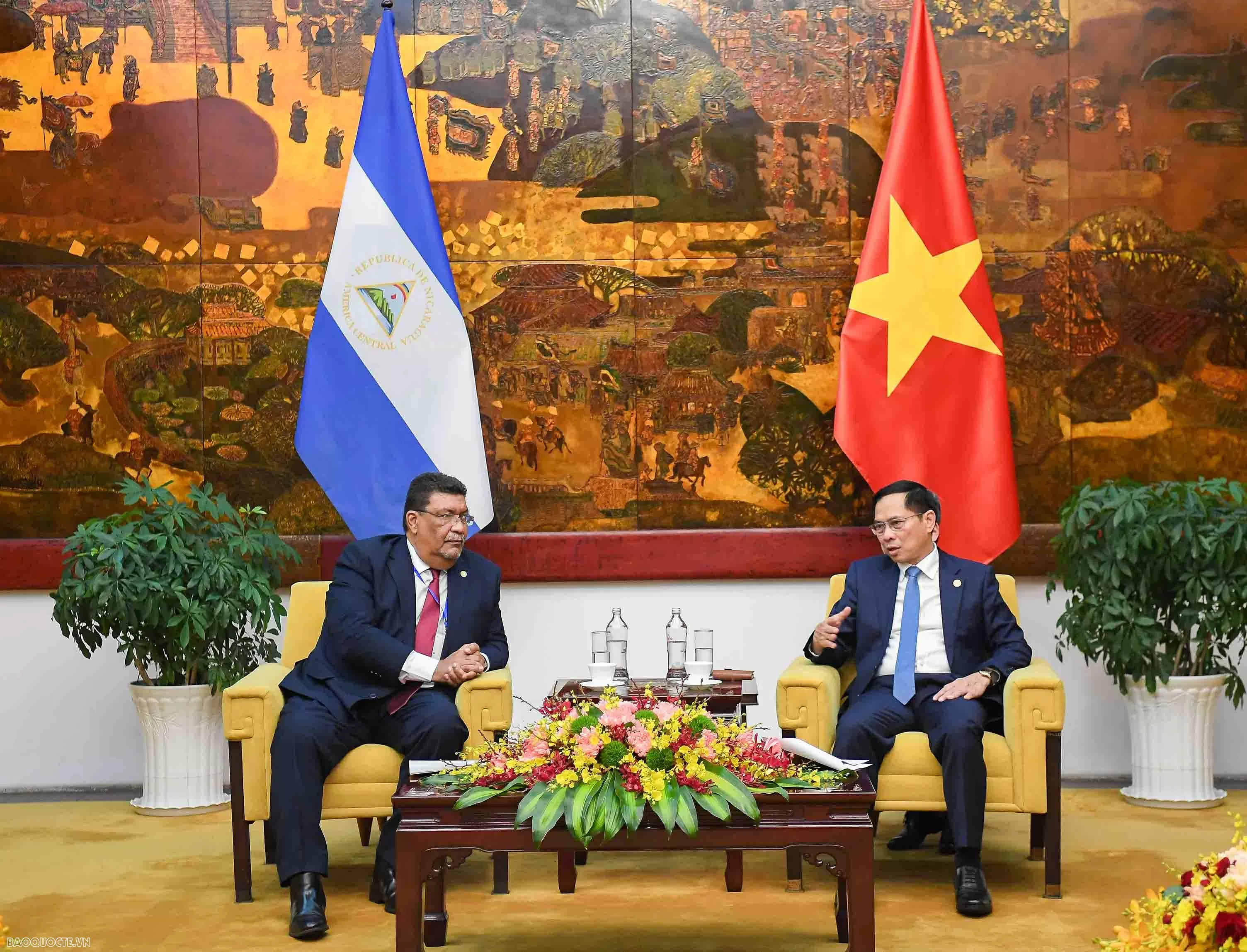 Phó Thủ tướng Chính phủ, Bộ trưởng Ngoại giao Bùi Thanh Sơn tiếp  Bộ trưởng Ngoại giao Nicaragua, ngày 30/4/2025. (Ảnh: Nguyễn Hồng)