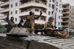 Bất chấp lệnh ngừng bắn, tiếng súng lại vang lên ở Syria, Damascus lên tiếng về một vùng đất 'then chốt'