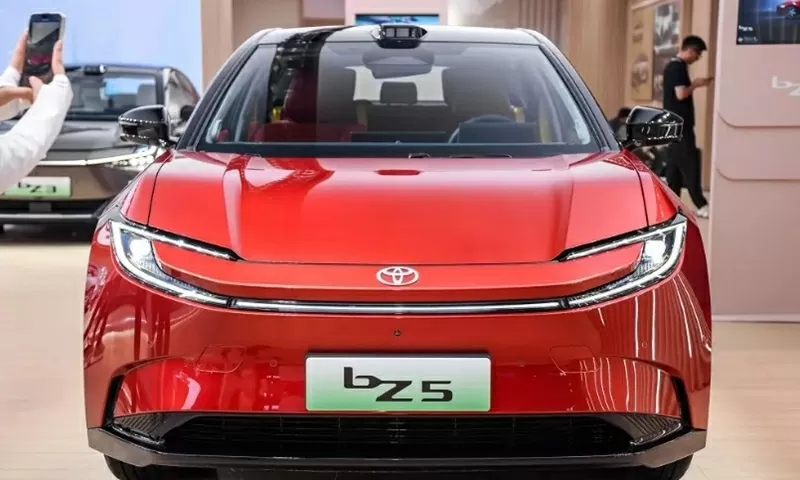 SUV điện Toyota bZ5
