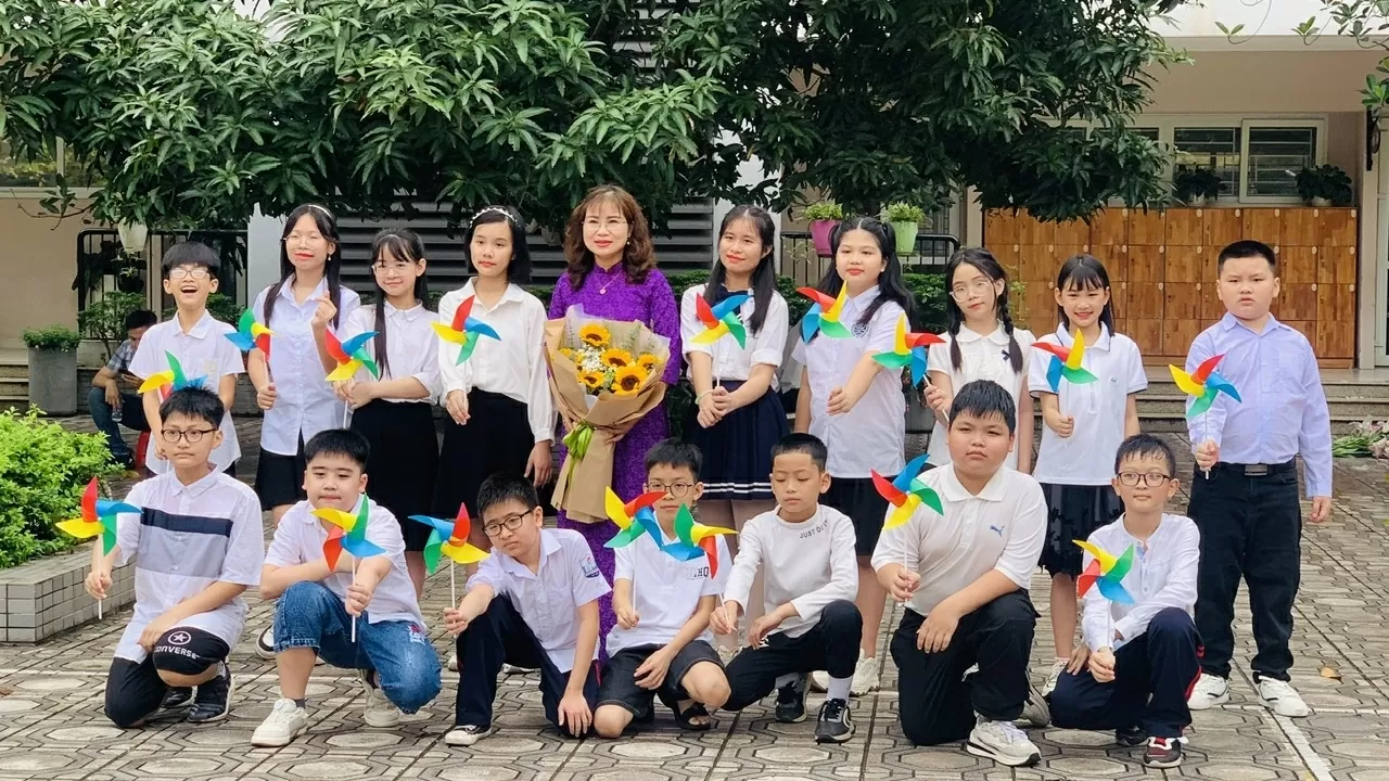 Bộ GD&ĐT đề nghị các địa phương tuyển dụng đủ biên chế giáo viên