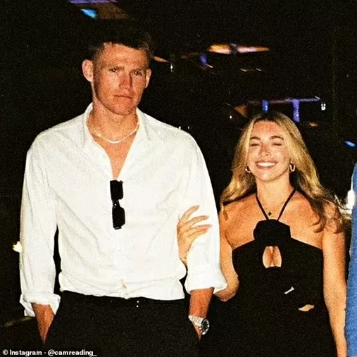 Bạn gái tiền vệ Scott McTominay