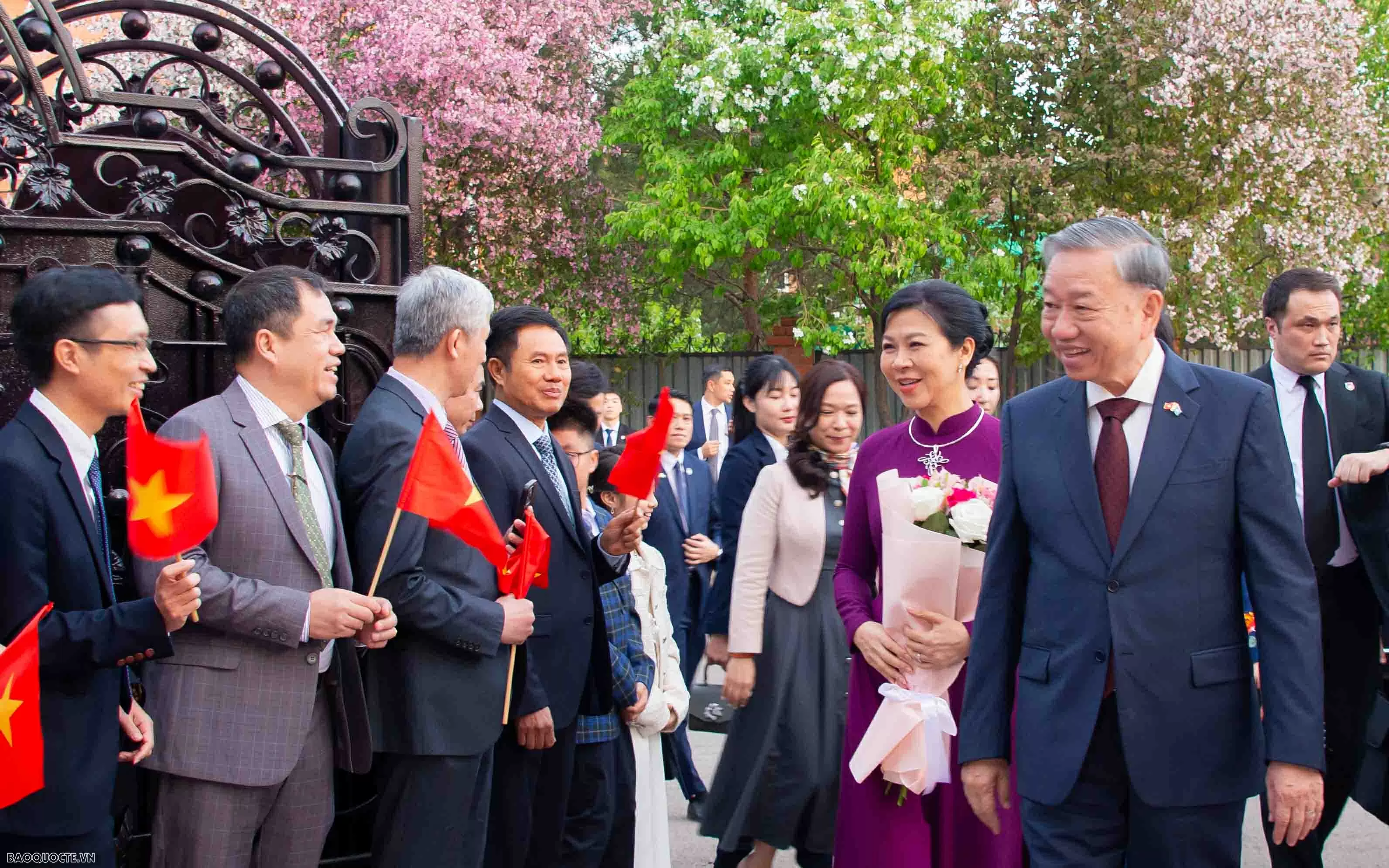 Tổng Bí thư Tô lâm gặp gỡ cộng đồng người Việt Nam tại Kazakhstan Tổng Bí thư Tô lâm gặp gỡ cộng đồng người Việt Nam tại Kazakhstan