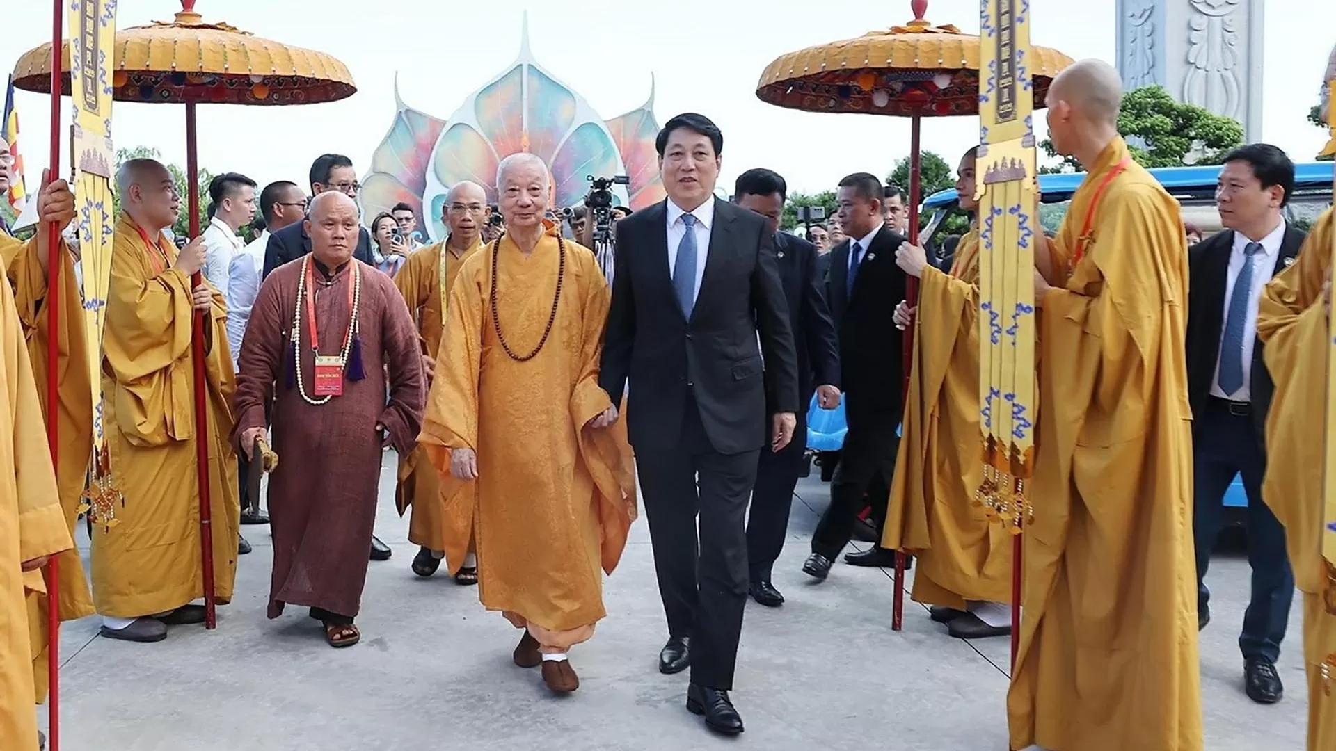 Tôn giáo ở Việt Nam đồng hành cùng dân tộc trong kỷ nguyên mới