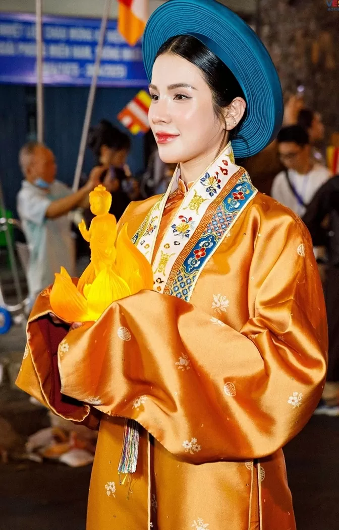 Nghệ sĩ TP. Hồ Chí Minh mừng đại lễ Vesak