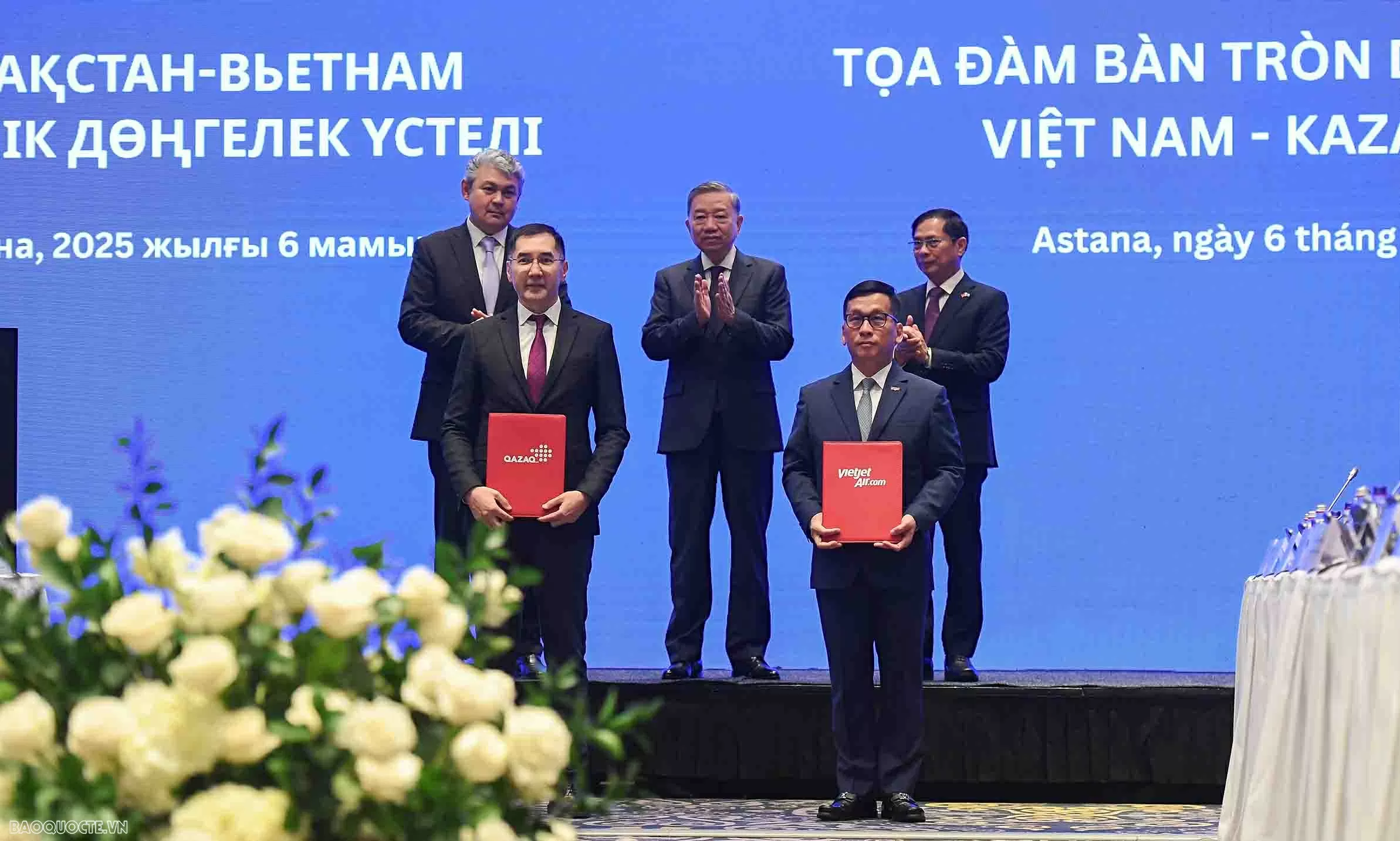 Toạ đàm bàn tròn doanh nghiệp Việt Nam-Kazakhstan Toạ đàm bàn tròn doanh nghiệp Việt Nam-Kazakhstan