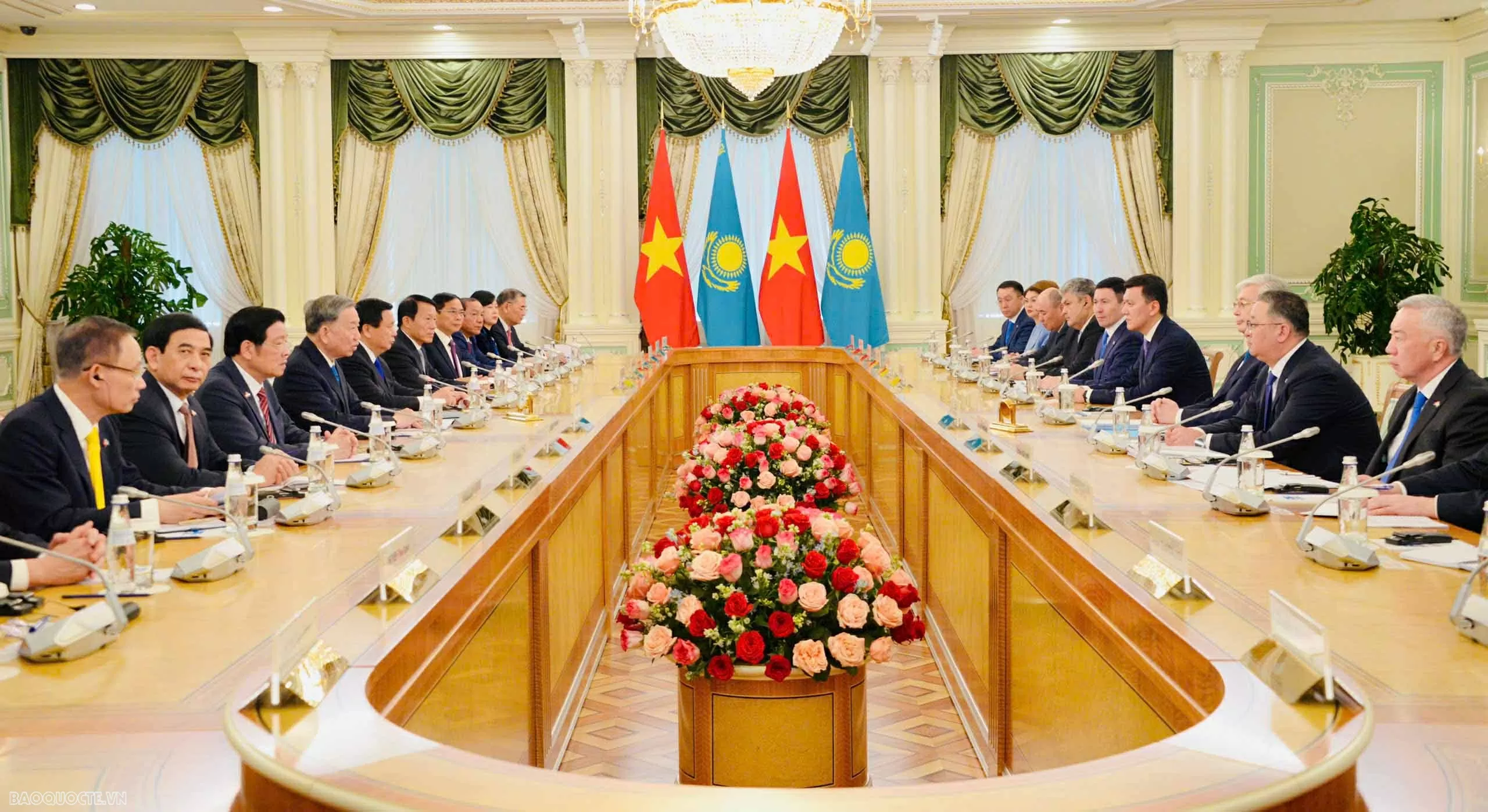 Vietnam, Kazakhstan forge Strategic Partnership during historic visit