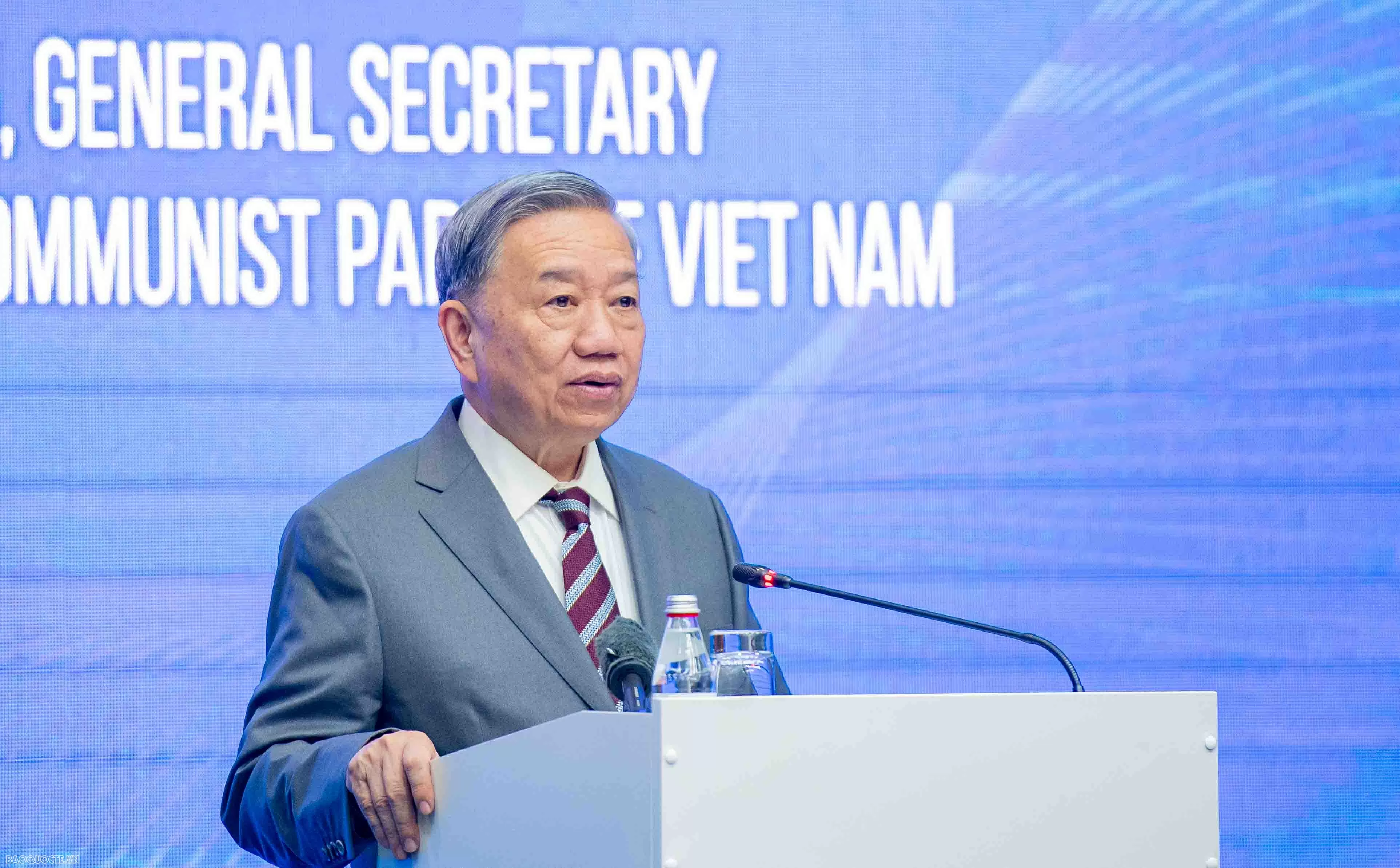 Để quan hệ Việt Nam-Kazakhstan như đôi cánh đại bàng trên thảo nguyên Saryarka
