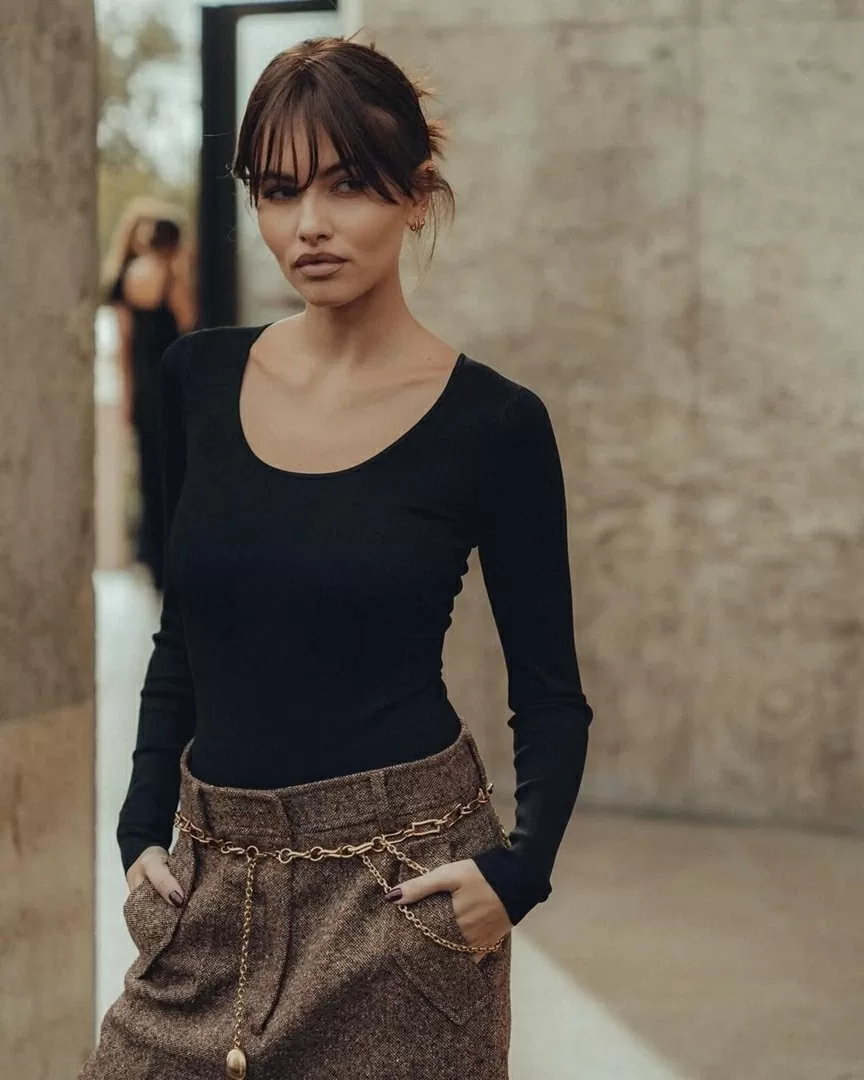 Ở tuổi 24, cô gái người Pháp Thylane Blondeau khiến nhiều người ngỡ ngàng với diện mạo trưởng thành, cá tính cùng dấu ấn vững chắc trong ngành công nghiệp thời trang quốc tế. Ở tuổi 24, cô gái người Pháp Thylane Blondeau khiến nhiều người ngỡ ngàng với diện mạo trưởng thành, cá tính cùng dấu ấn vững chắc trong ngành công nghiệp thời trang quốc tế.
