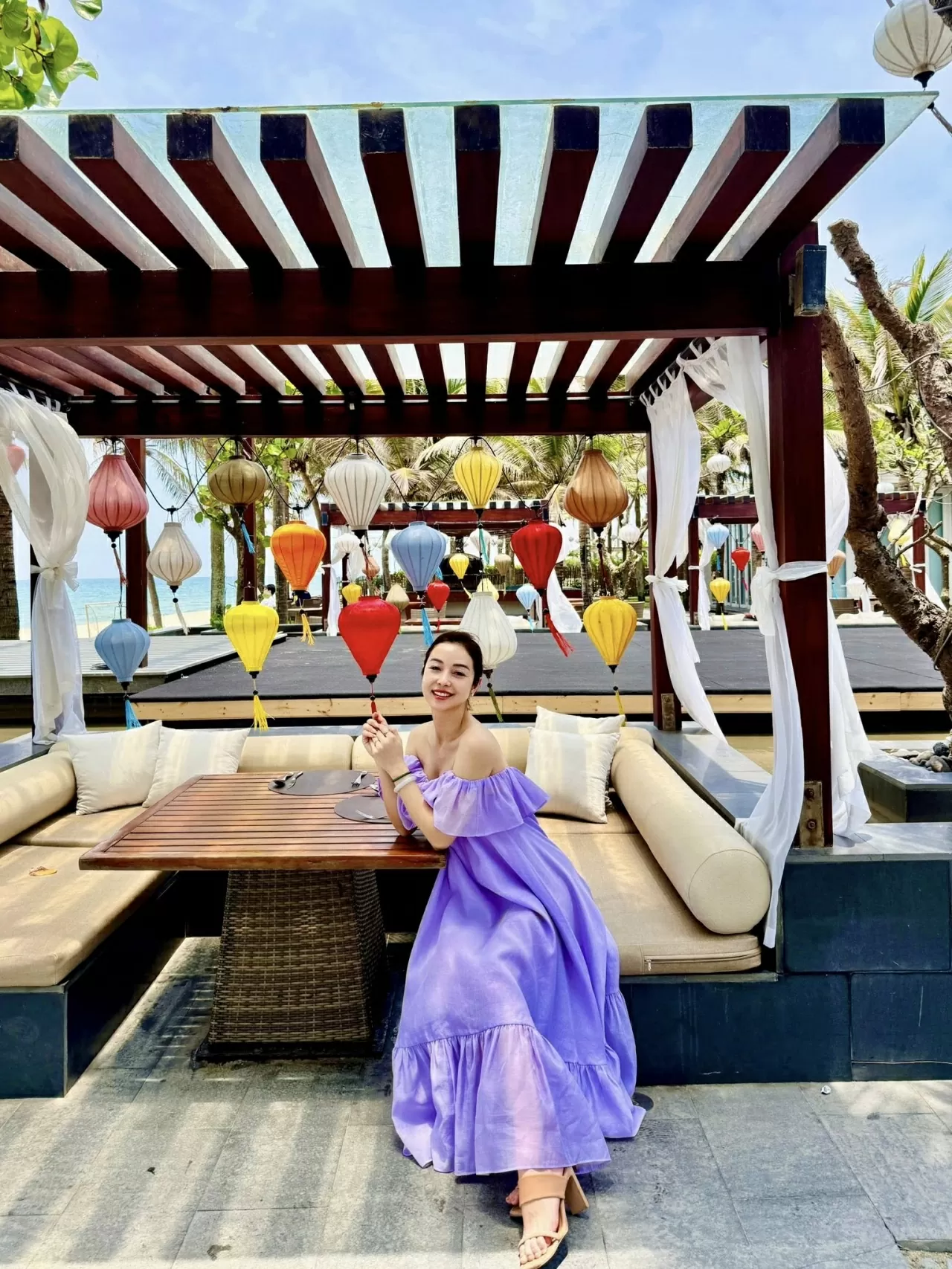 Hoa hậu Jennifer Phạm