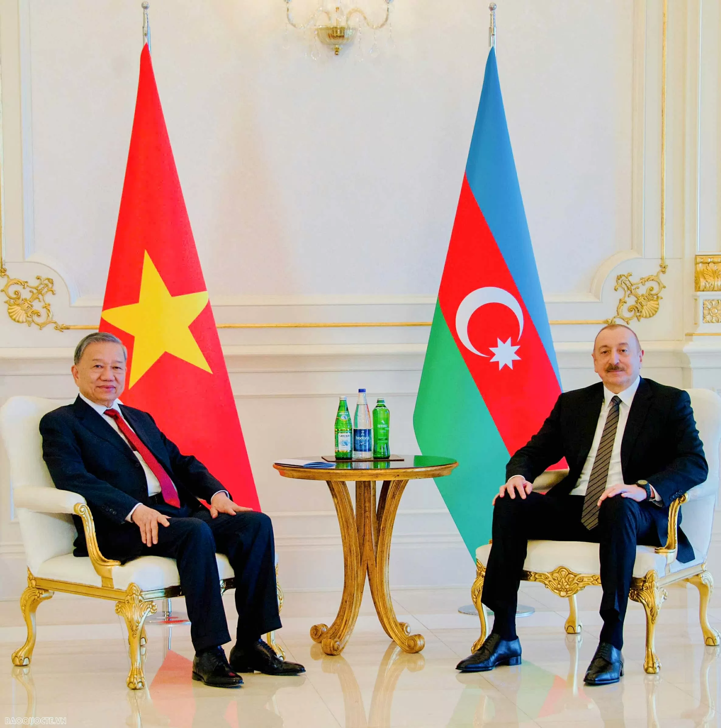 Party General Secretary To Lam witnesses signing of Vietnam-Azerbaijan agreements
