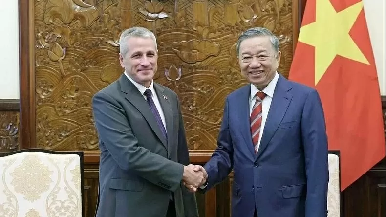 Party General Secretary To Lam’s state visit expected to boost friendship, cooperation with Belarus