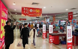 Chịu sức ép từ căng thẳng thương mại, giá hàng xuất xưởng tại Trung Quốc giảm mạnh nhất trong 6 tháng