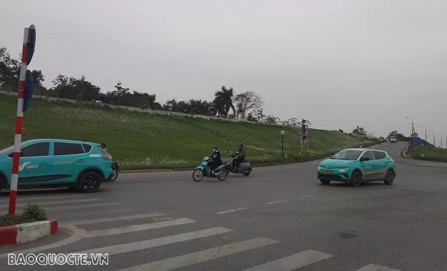 Các phụ kiện độc đáo và hữu ích dành cho xe ô tô điện.