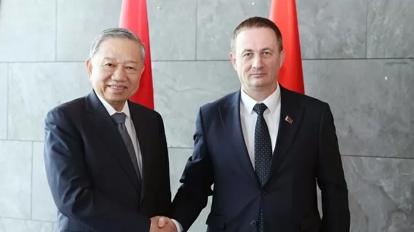 Party General Secretary To Lam meets with Belarusian Prime Minister Aleksandr Turchin in Minsk