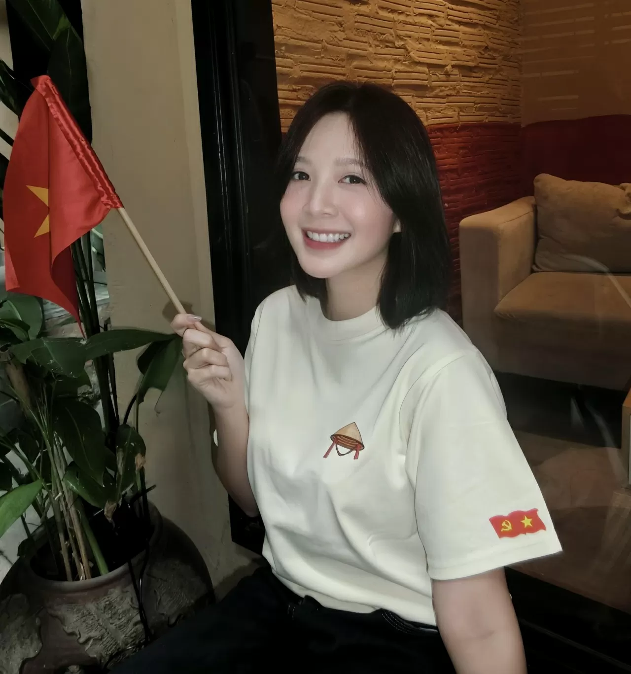 Nhan sắc đời thường của diễn viên Ngọc Huyền phim 'Cha tôi, người ở lại'