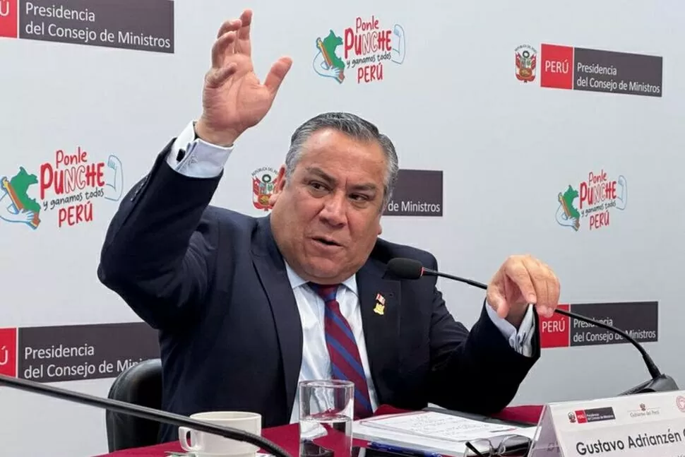 Ngay trước ngày vượt 'bão', Thủ tướng Peru từ chức