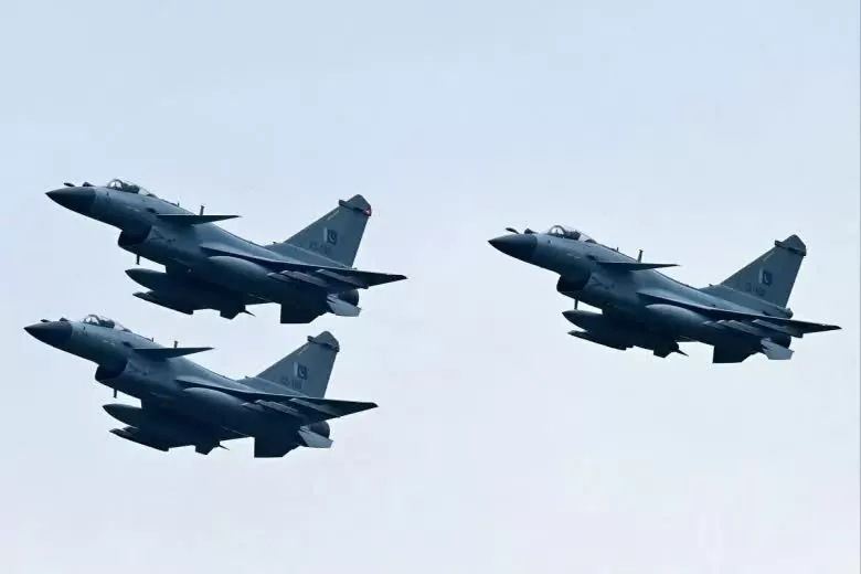 Máy bay phản lực và tên lửa Trung Quốc đã giúp Pakistan đối đầu với Ấn Độ như thế nào?