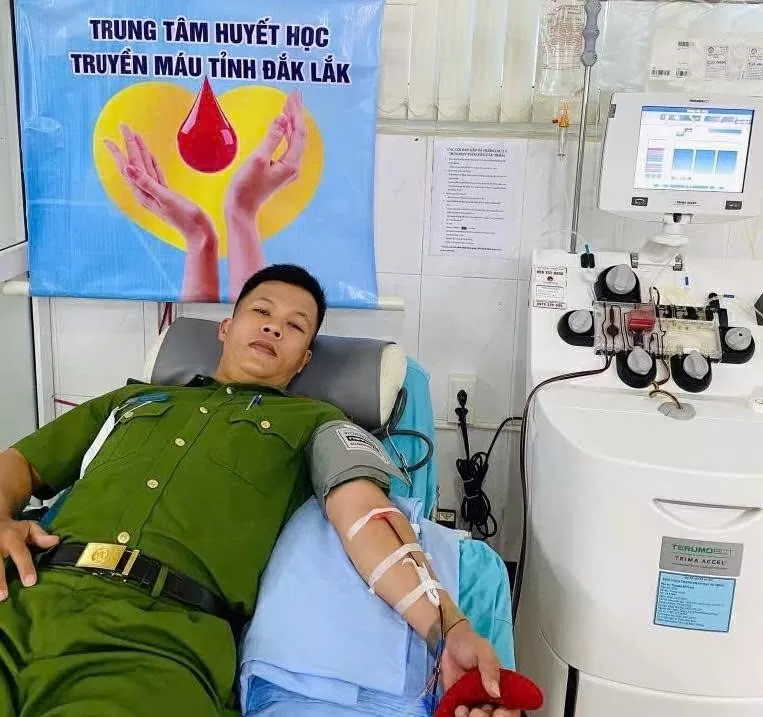 Những tấm gương bình dị giữa đời thường làm theo lời Bác Hồ
