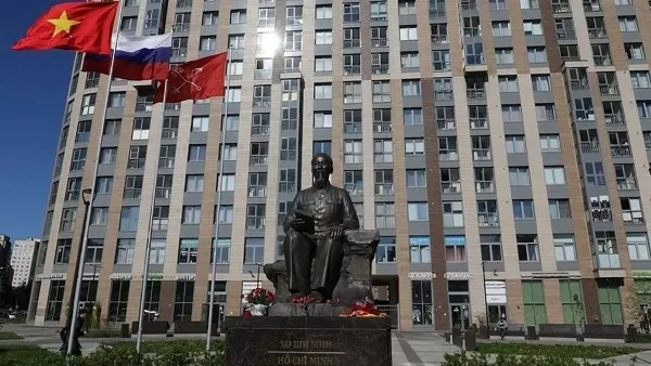 Hội thảo kỷ niệm 135 năm Ngày sinh Chủ tịch Hồ Chí Minh tại Liên bang Nga