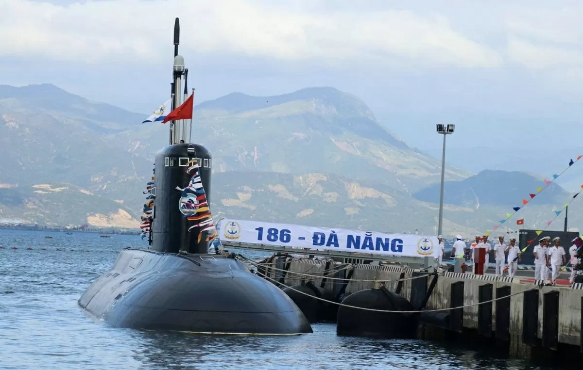 Đơn vị chủ lực của PetroVietnam tiên phong sản xuất nhiên liệu đặc chủng cho quân đội, góp phần đảm bảo an ninh quốc phòng Đơn vị chủ lực của PetroVietnam tiên phong sản xuất nhiên liệu đặc chủng cho quân đội, góp phần đảm bảo an ninh quốc phòng