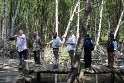 Một hành trình khát vọng Việt Nam