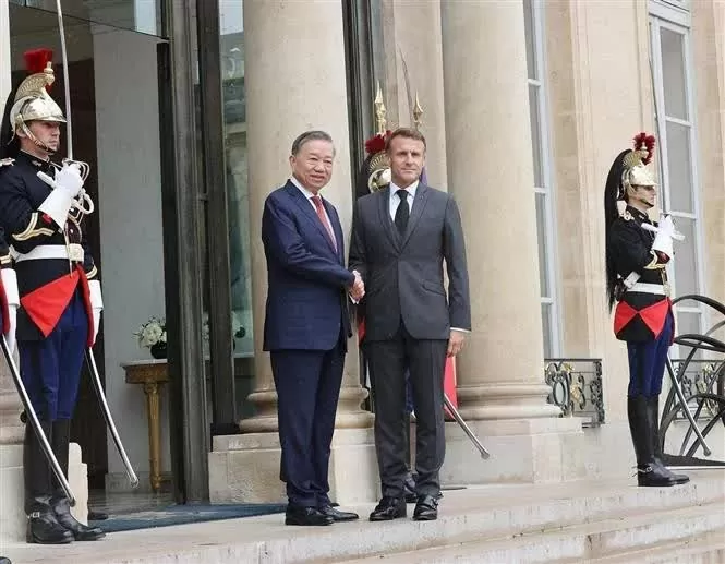 French President’s state visit to Vietnam to boost bilateral relations, comprehensive strategic partnership