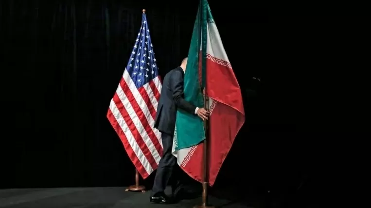 Giá xăng dầu hôm nay 24/5: Đàm phán hạt nhân Mỹ-Iran tiếp tục chi phối giá dầu