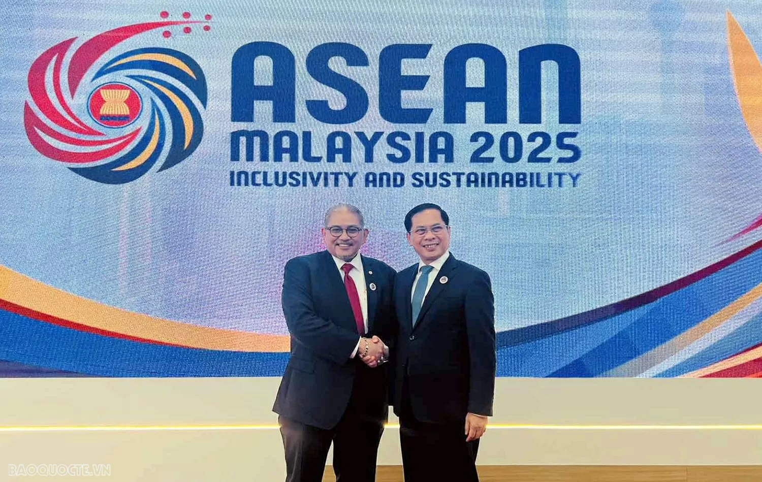 Phó Thủ tướng, Bộ trưởng Bùi Thanh Sơn tiếp song phương tại Hội nghị cấp cao ASEAN