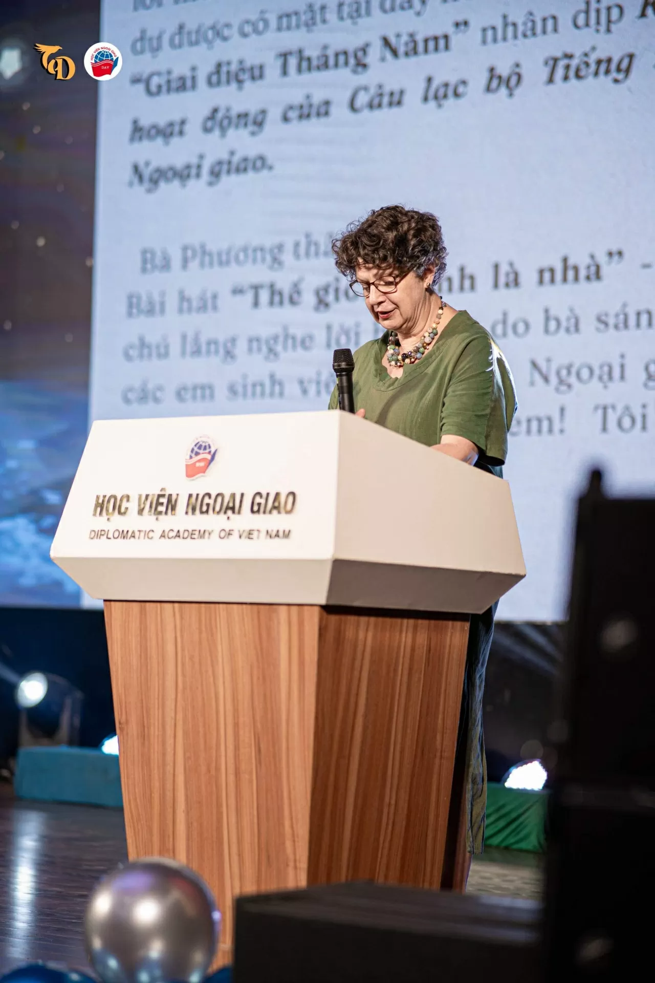 Chương trình “Giai điệu Tháng Năm”