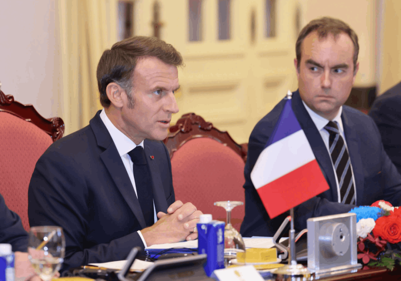 Tổng thống Pháp Emmanuel Macron phát biểu tại Hội đàm. (Ảnh: Thành Long) Tổng thống Pháp Emmanuel Macron phát biểu tại Hội đàm. (Ảnh: Thành Long)