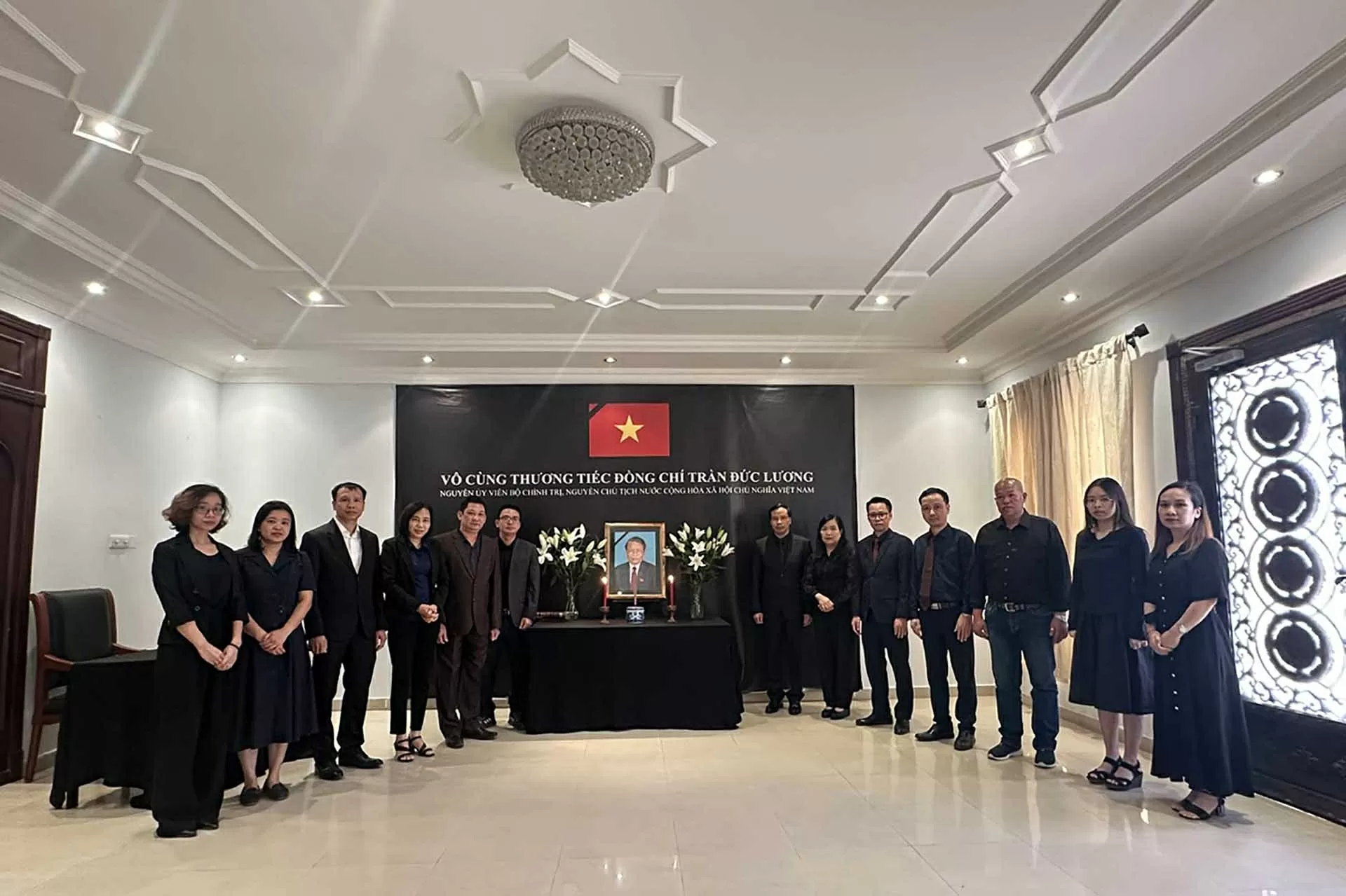 Đại sứ quán Việt Nam tại Qatar tổ chức Lễ viếng nguyên Chủ tịch nước Trần Đức Lương