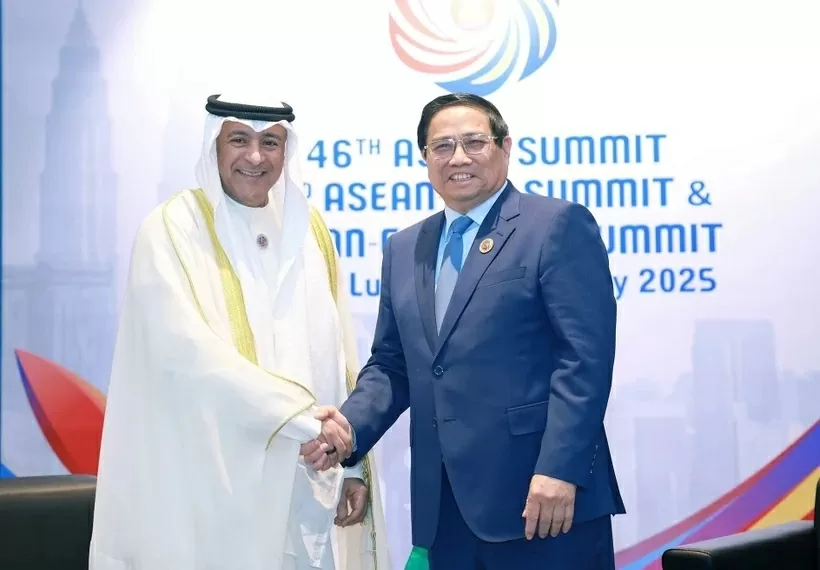 46th ASEAN Summit: PM Pham Minh Chinh meets with GCC Secretary-General in Malaysia