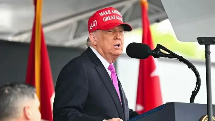 Tổng thống Mỹ Donald Trump phát biểu trước 1.000 học viên tốt nghiệp Học viện Quân sự West Point, ngày 24/5/2025. (Nguồn: Getty Images)