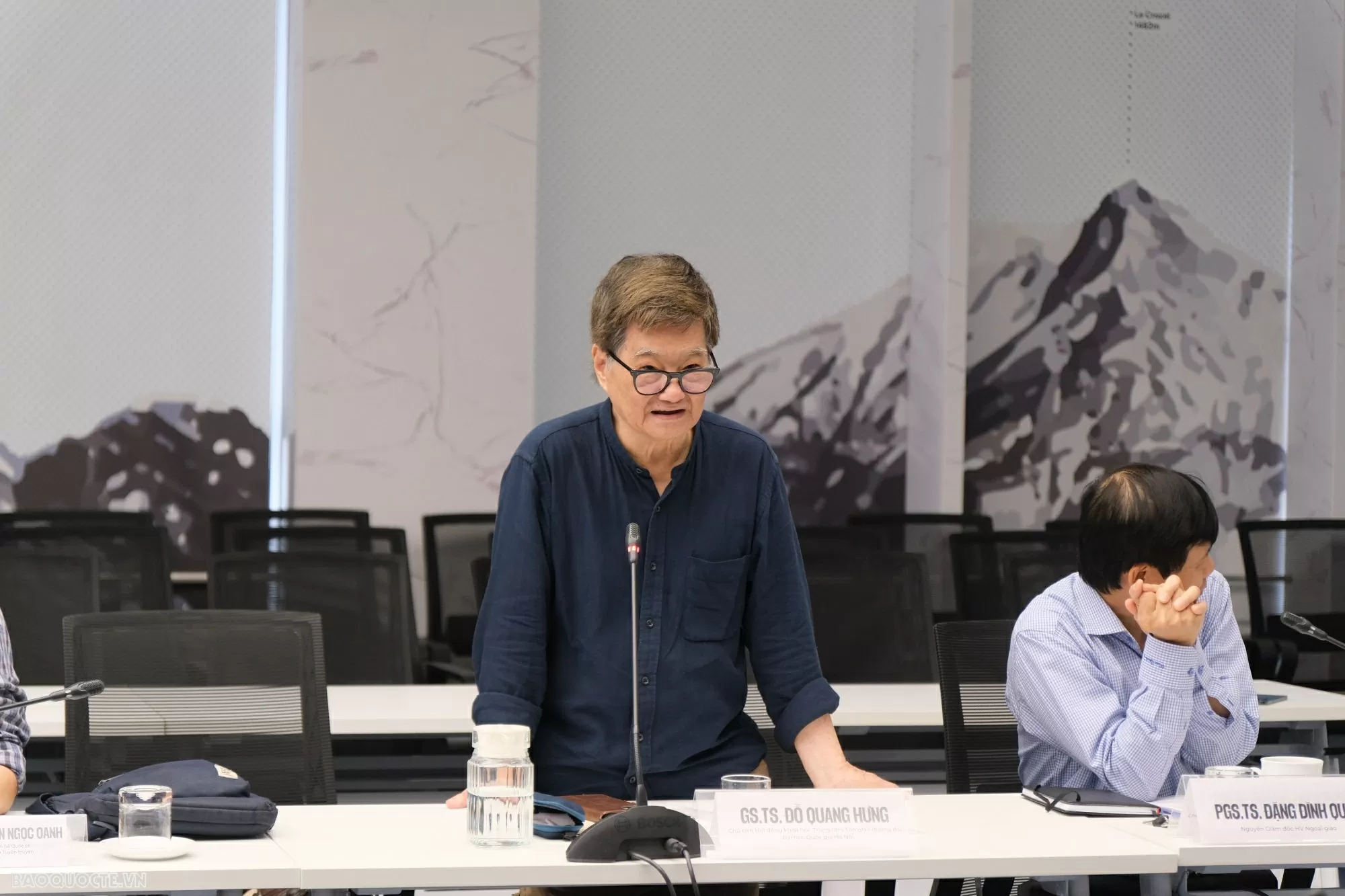 Kiến tạo hình ảnh quốc gia trong môi trường truyền thông số Kiến tạo hình ảnh quốc gia trong môi trường truyền thông số